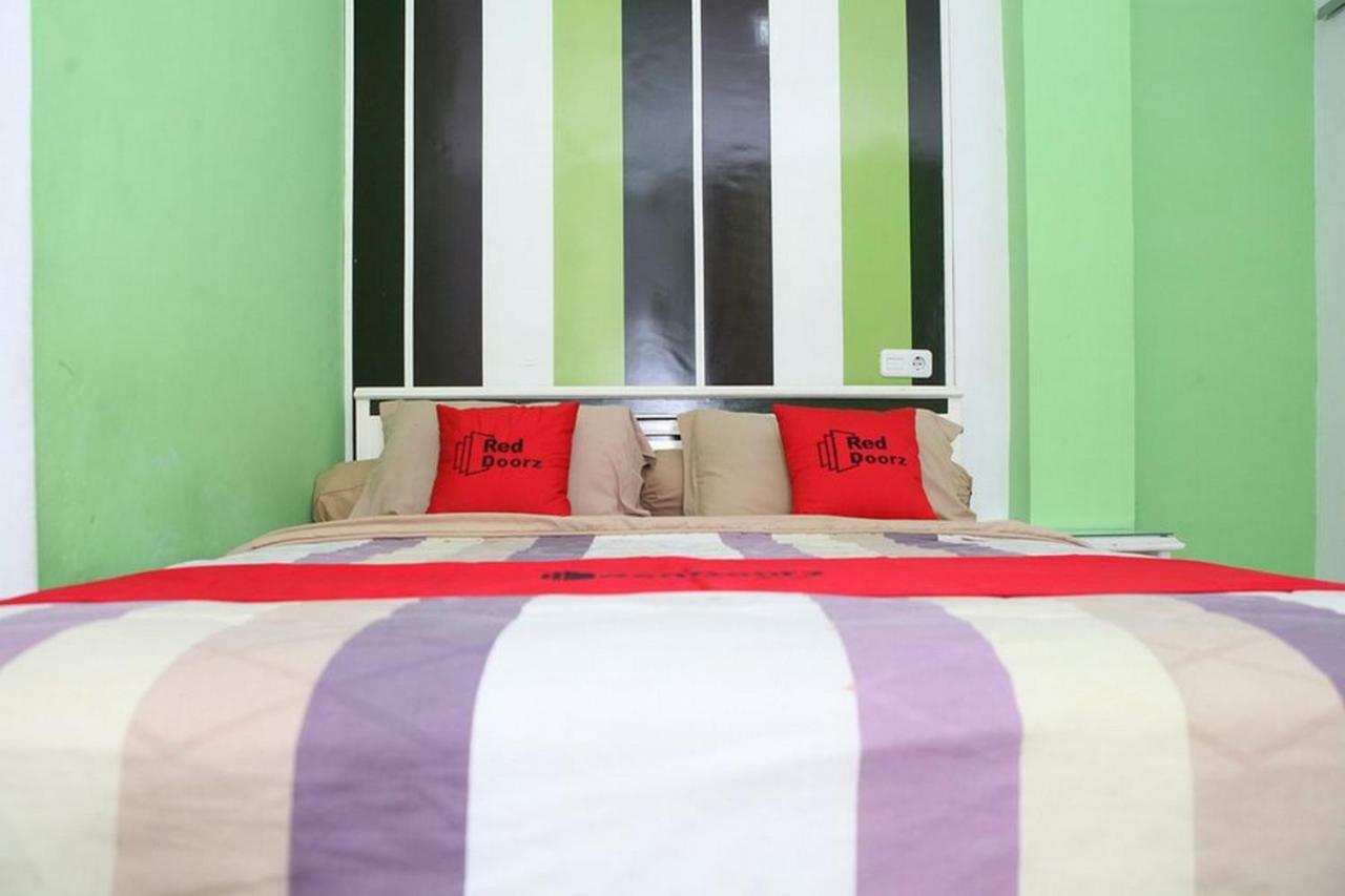 Reddoorz Plus @ Talaga Bodas 반둥 외부 사진