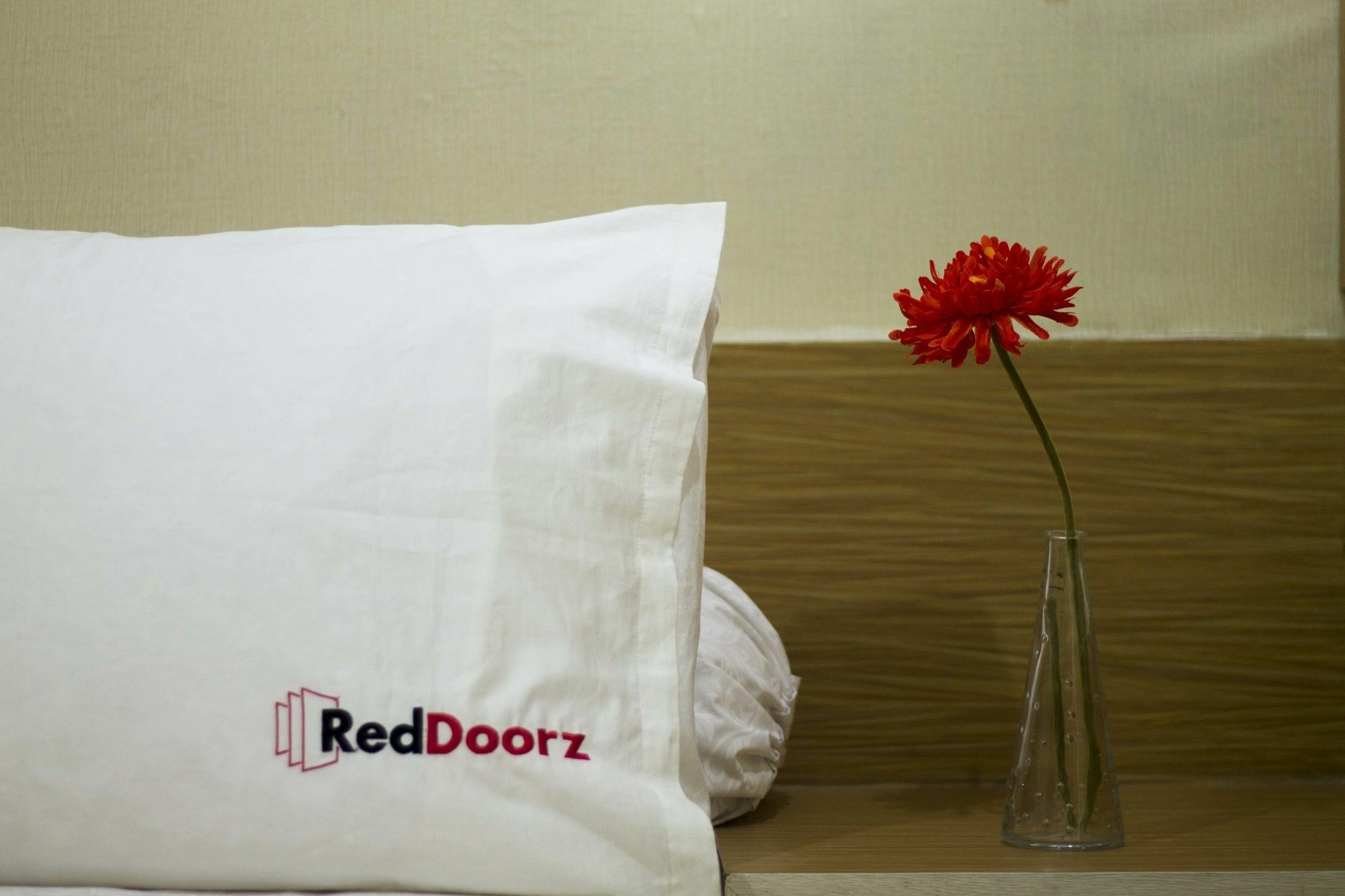 Reddoorz Plus @ Talaga Bodas 반둥 외부 사진